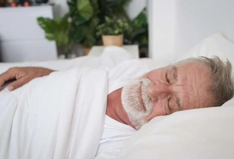 sleep position for heart health